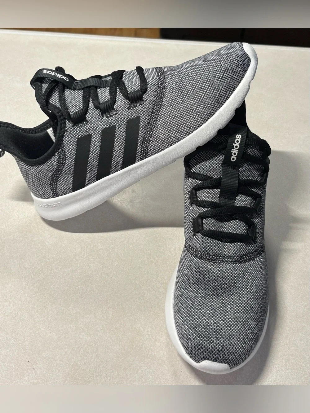 adidas Cloudfoam Pure 2.0 Grey / Black Womens Shoes size 9